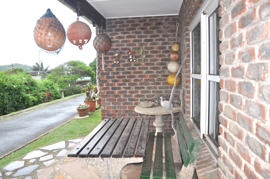 3 Bedroom Property for Sale in Queensberry Bay Eastern Cape